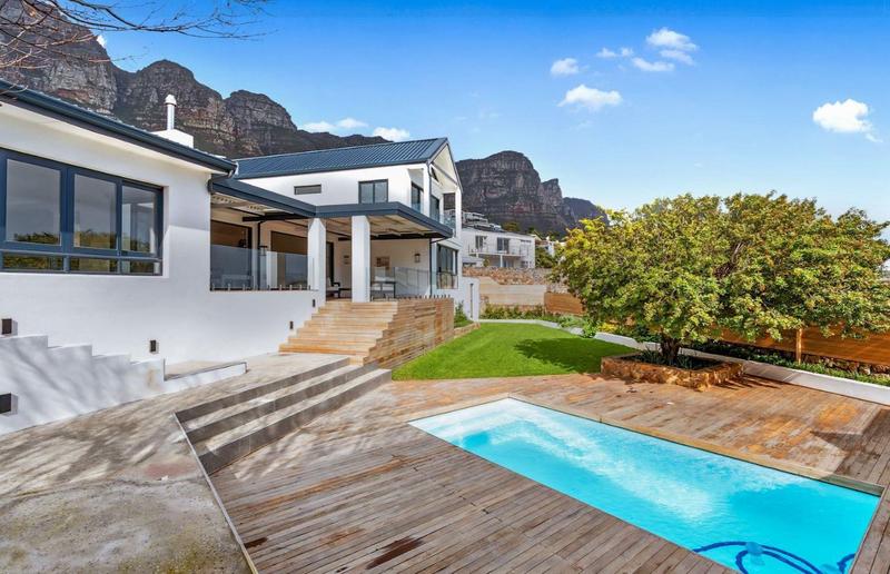 4 Bedroom Property for Sale in Camps Bay Western Cape